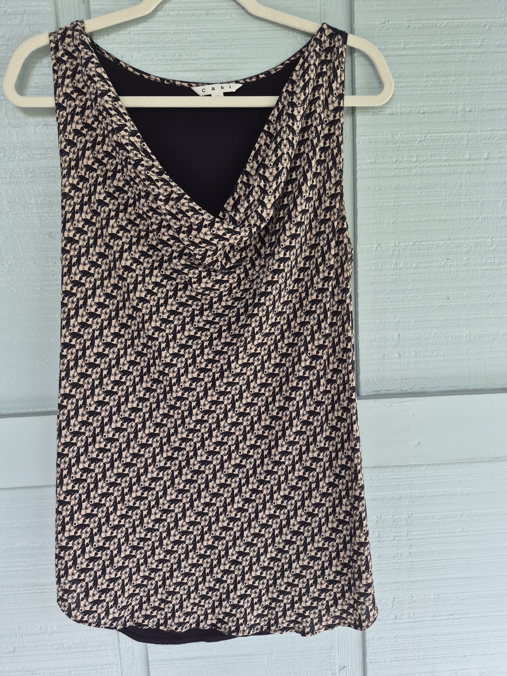 Black Cats & Hearts Sleeveless Cowl Neck Printed Tank - Black & Cream XL Cabi